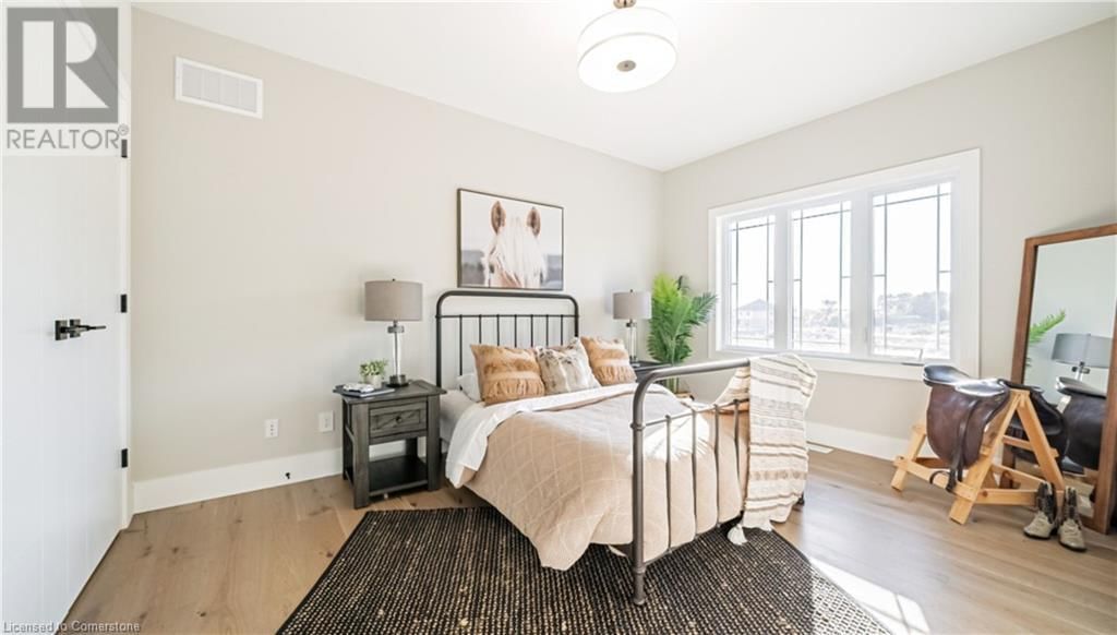 73 WORKMAN CRESCENT Image 20