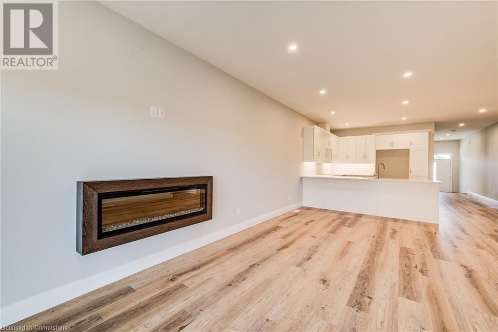 106 SOUTH PARKWOOD BOULEVARD Image 21