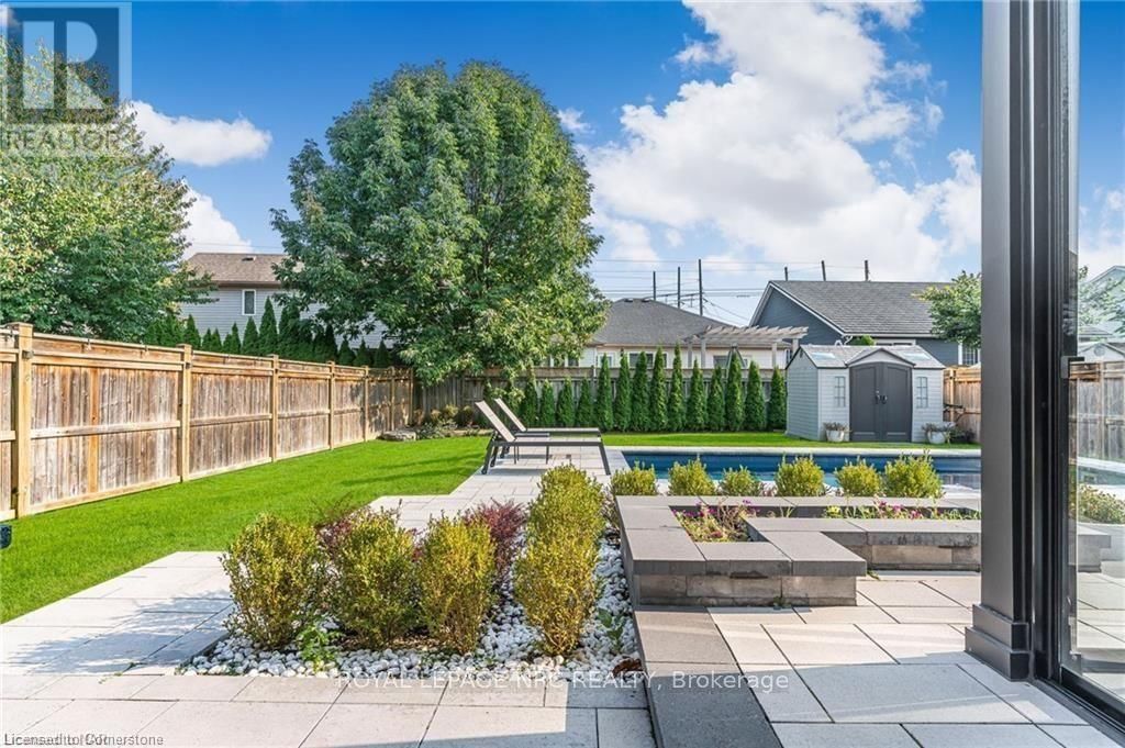 14 TUSCANY COURT Image 36