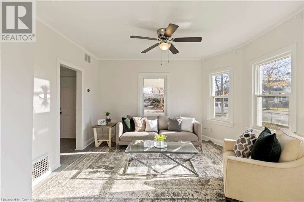 4599 FOURTH AVENUE Image 13