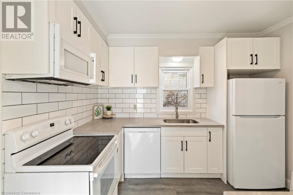 4599 FOURTH AVENUE Image 8