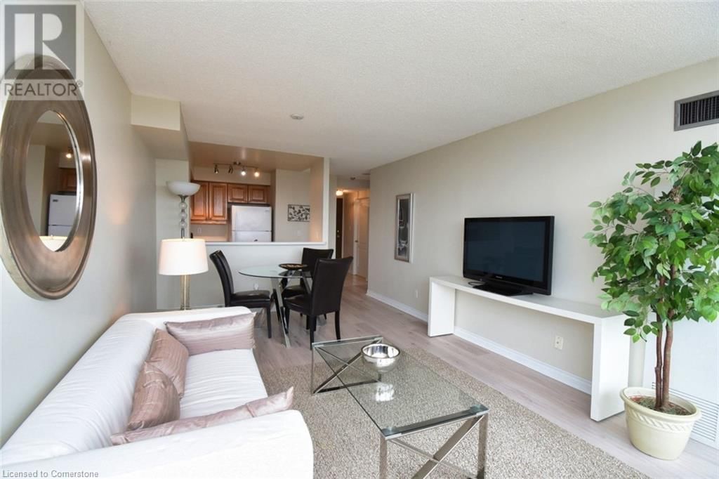 1276 MAPLE CROSSING Boulevard Unit# 1508 Image 16