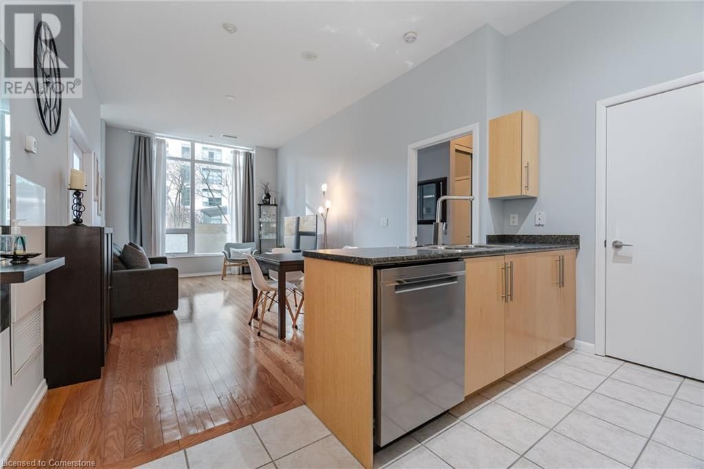 231 FORT YORK Boulevard Unit# 122 Image 1