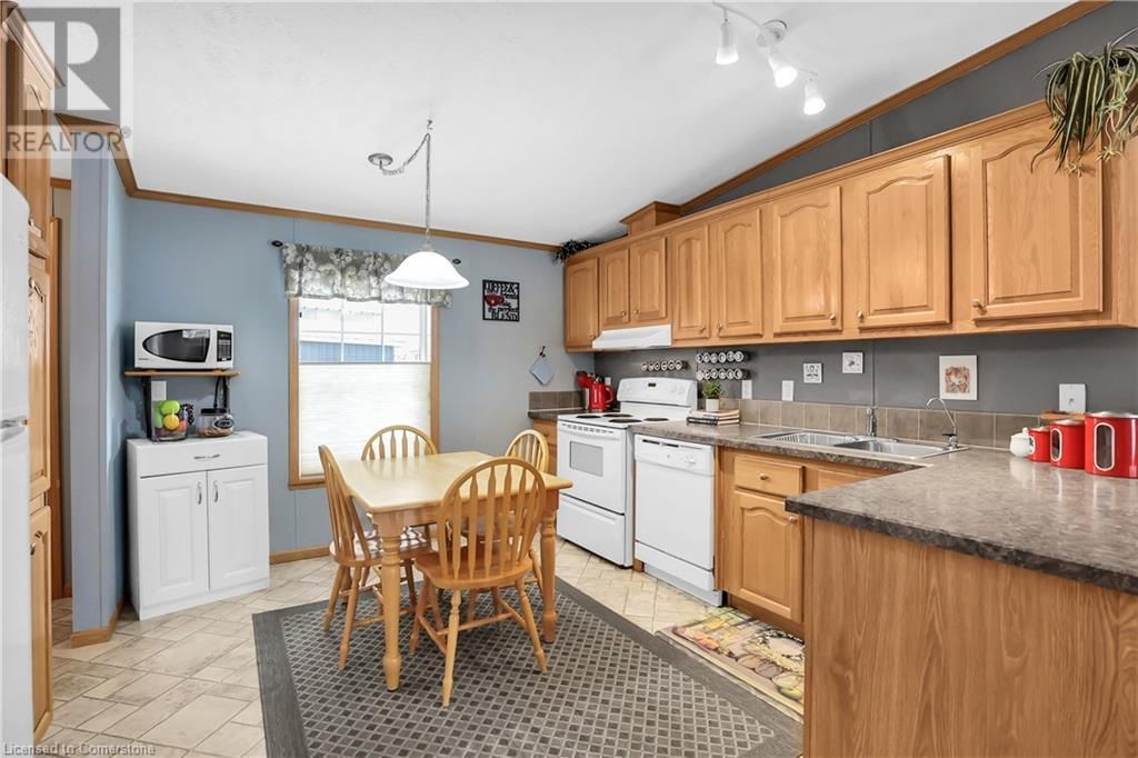 3033 TOWNLINE Road Unit# 130 Image 8