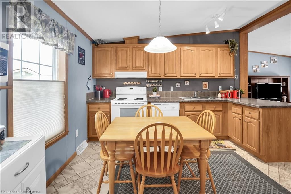 3033 TOWNLINE Road Unit# 130 Image 9