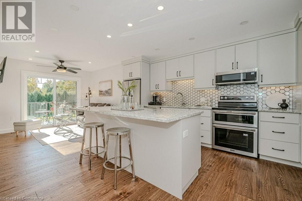 1354 1 SIDE ROAD Image 18