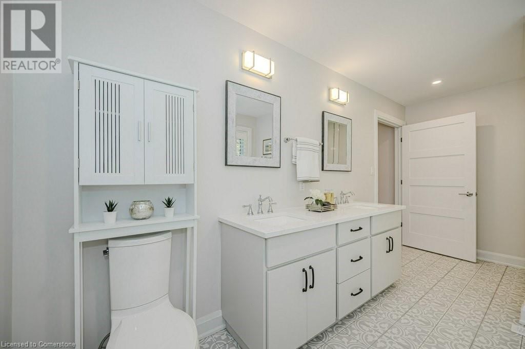 1354 1 SIDE ROAD Image 22