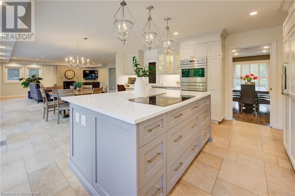 587 MANORWOOD COURT Image 20