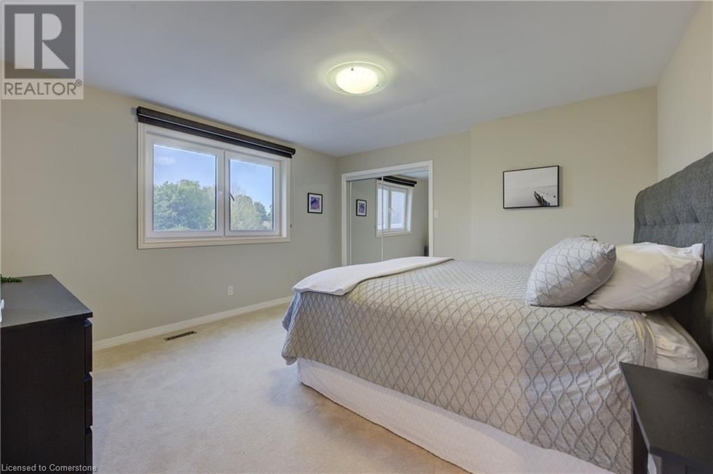 587 MANORWOOD COURT Image 28