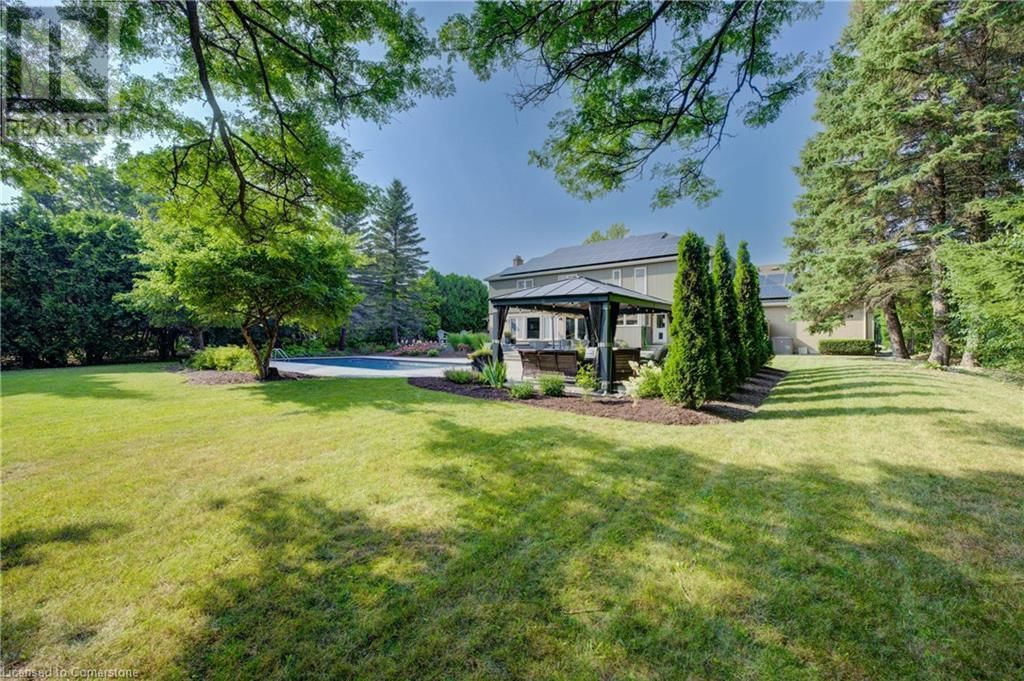 587 MANORWOOD COURT Image 39