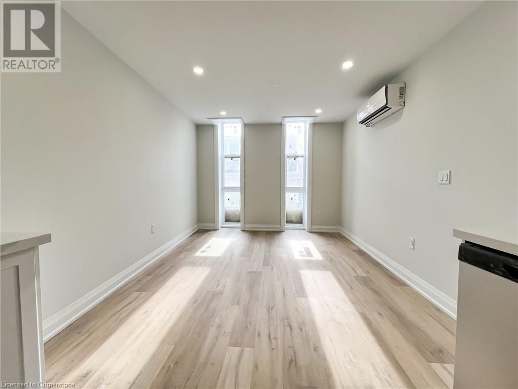 12 - 588 BARTON STREET EAST Image 7