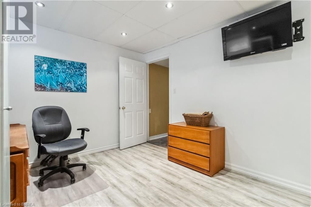 1238 LAKESHORE ROAD Image 11