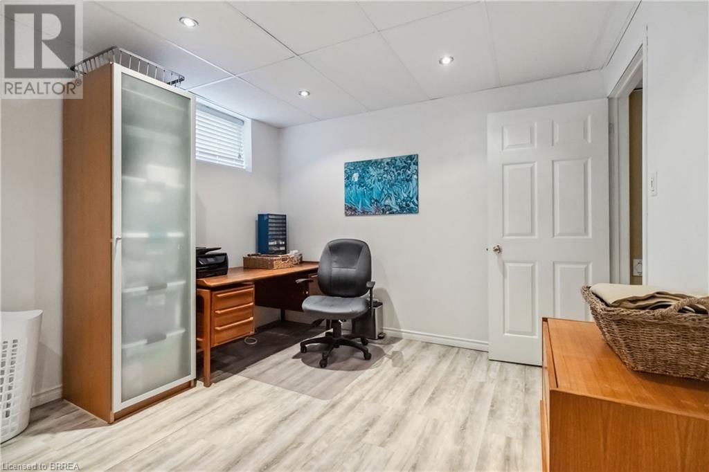 1238 LAKESHORE ROAD Image 12