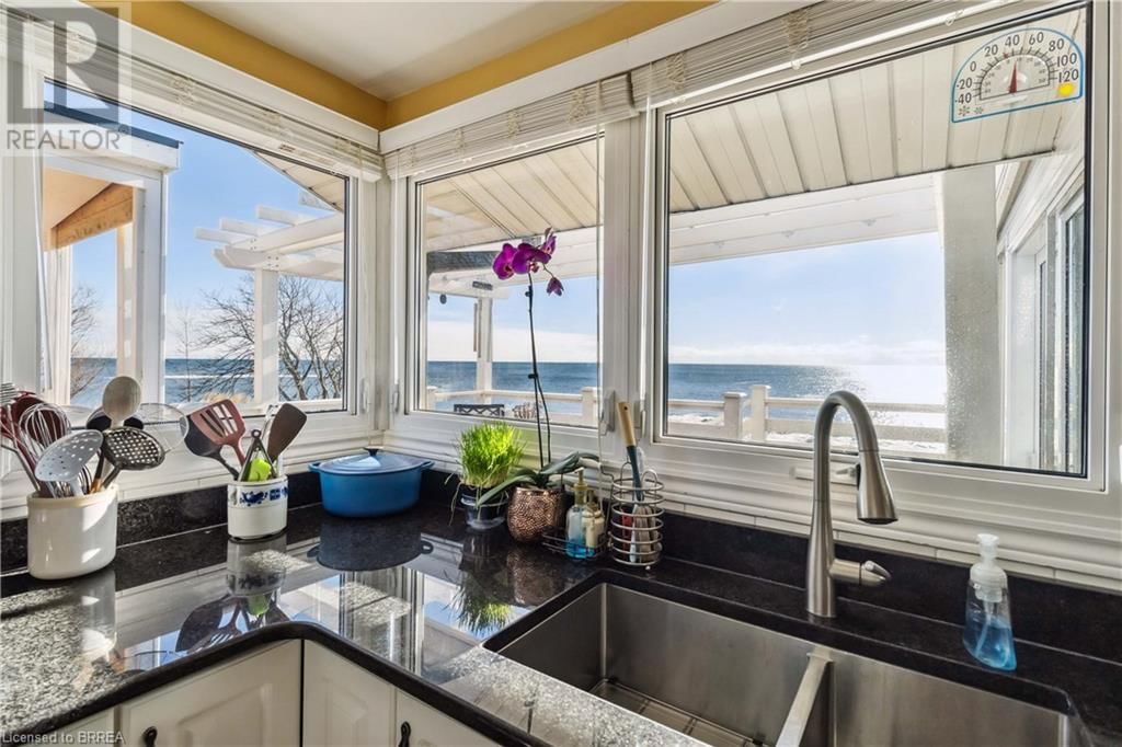 1238 LAKESHORE ROAD Image 14