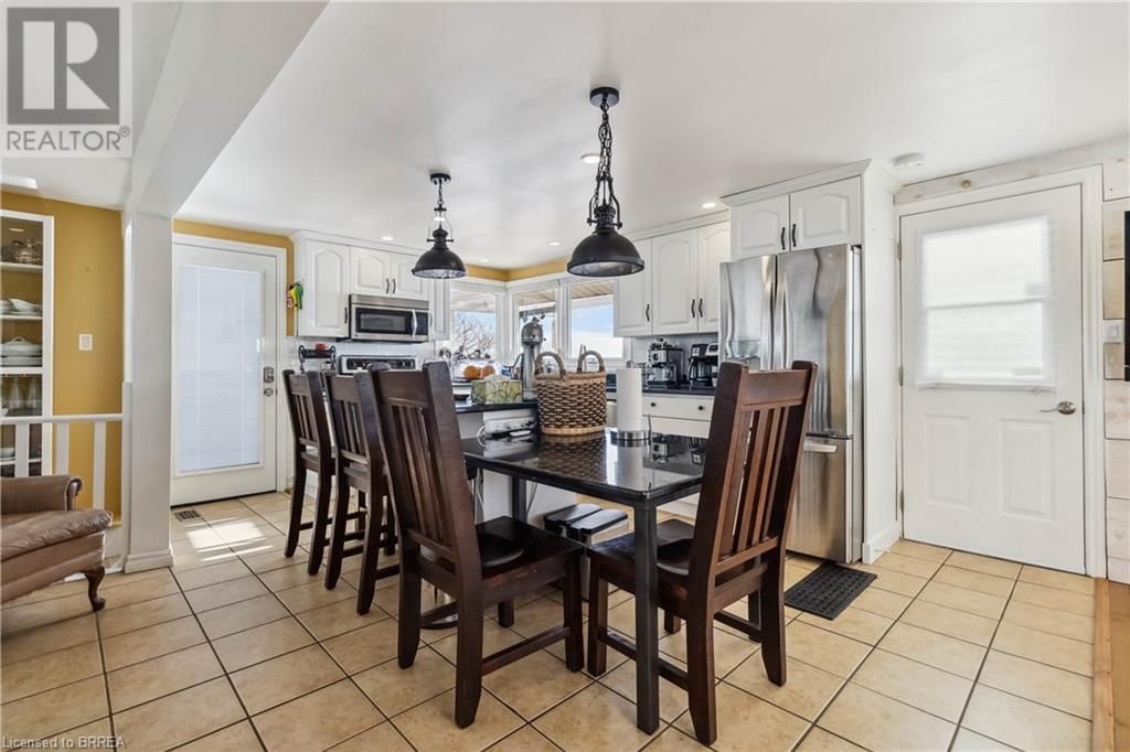 1238 LAKESHORE ROAD Image 17