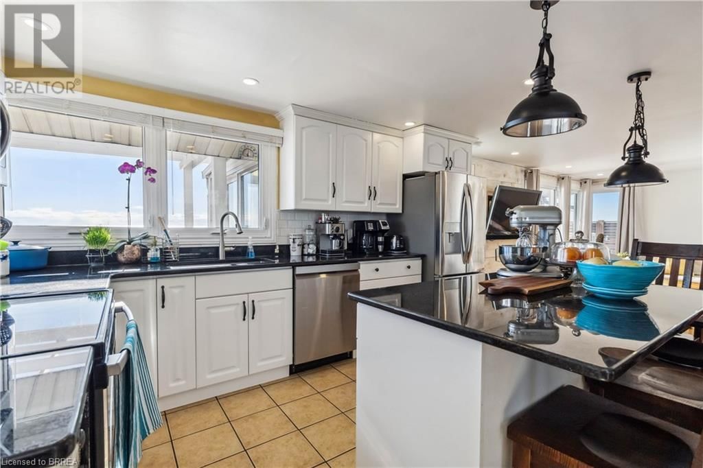 1238 LAKESHORE ROAD Image 20