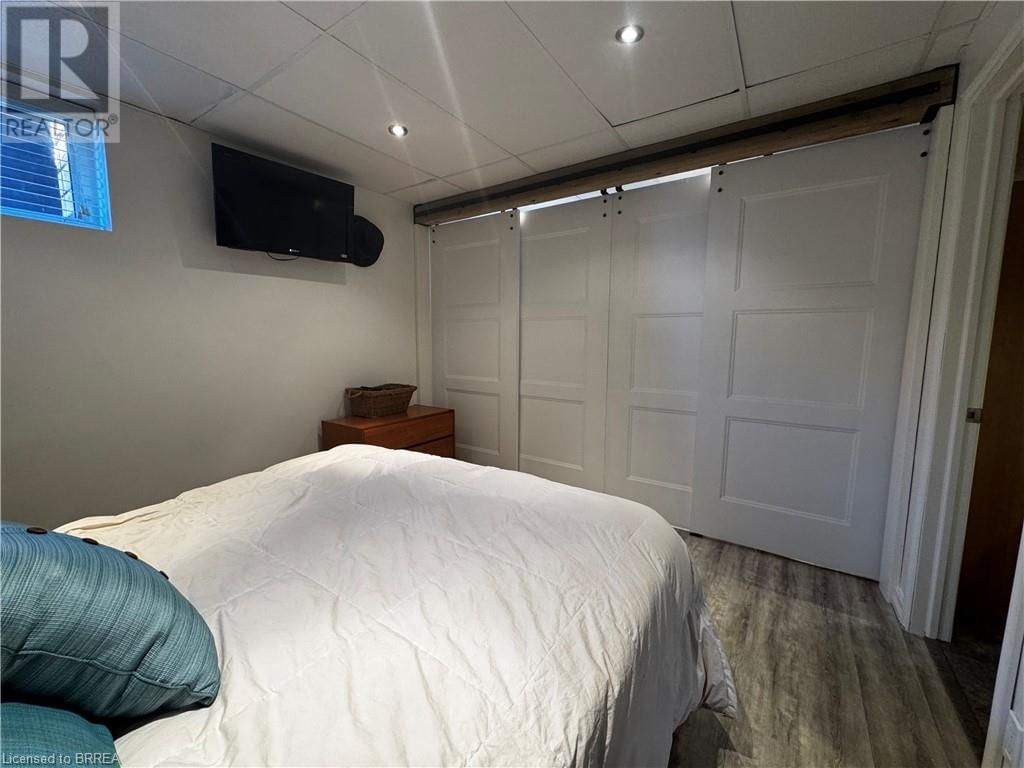 1238 LAKESHORE ROAD Image 35