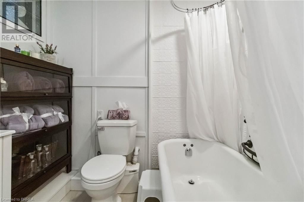 1238 LAKESHORE ROAD Image 7