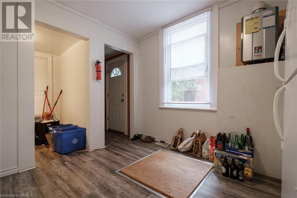 220 DALHOUSIE STREET Image 15