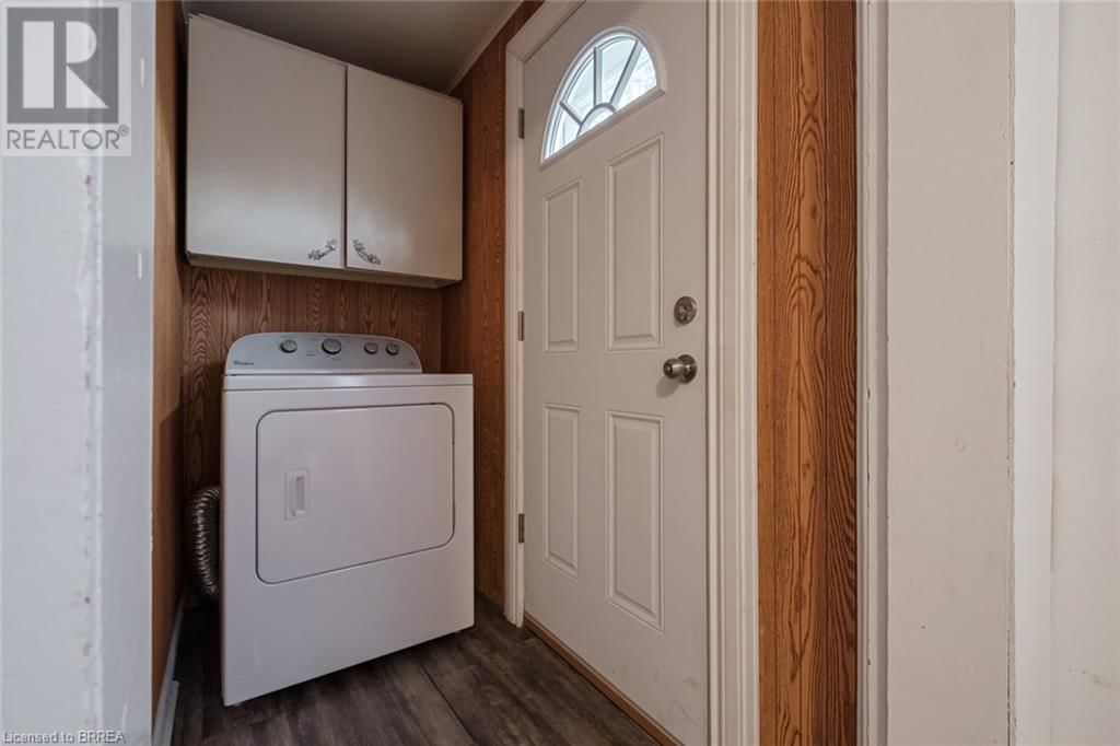 220 DALHOUSIE STREET Image 18