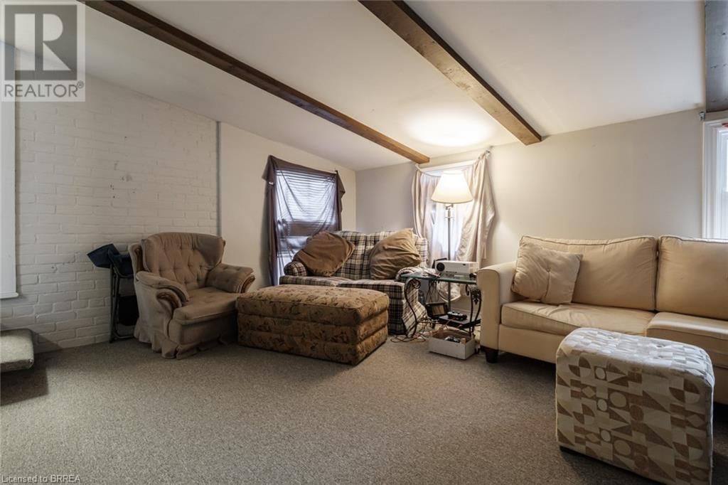 220 DALHOUSIE STREET Image 28