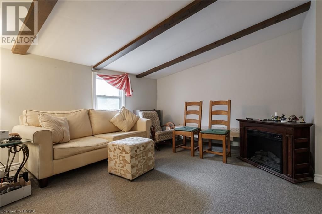 220 DALHOUSIE STREET Image 29