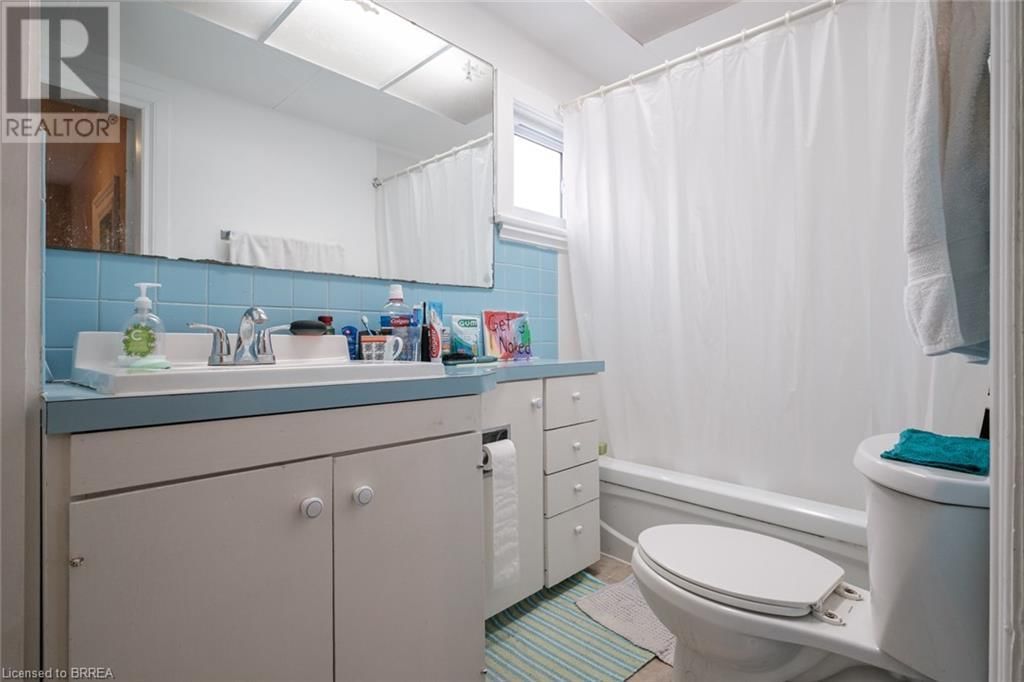 220 DALHOUSIE STREET Image 30