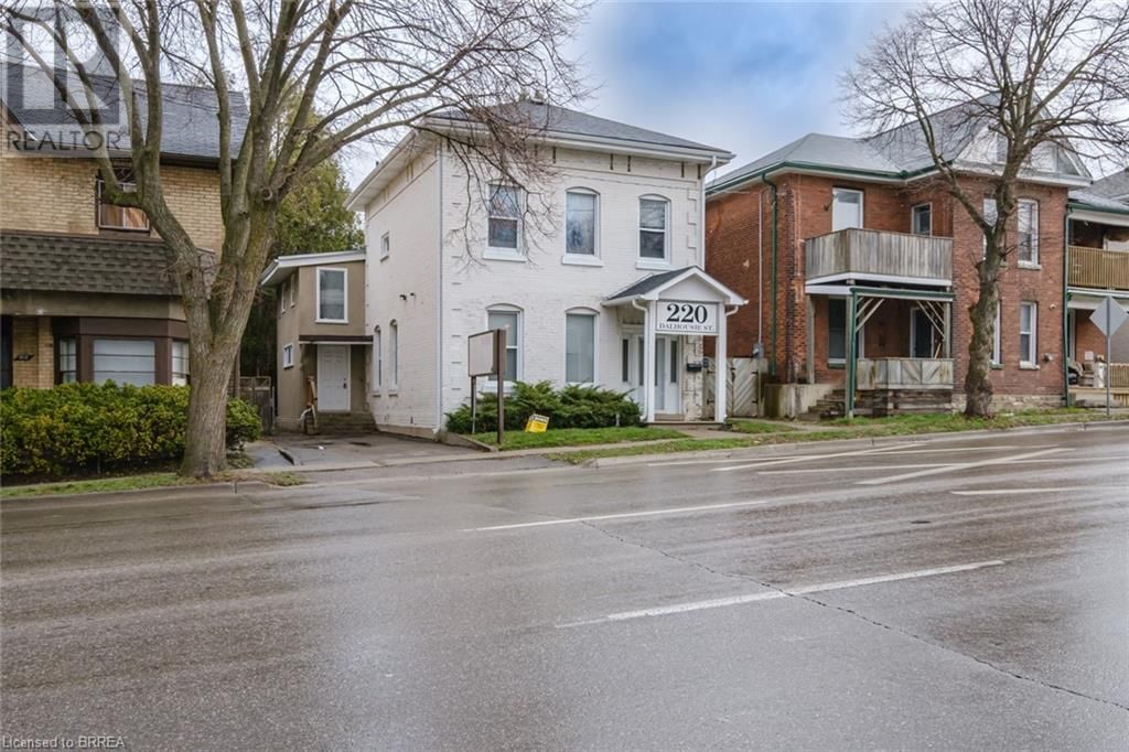 220 DALHOUSIE STREET Image 6