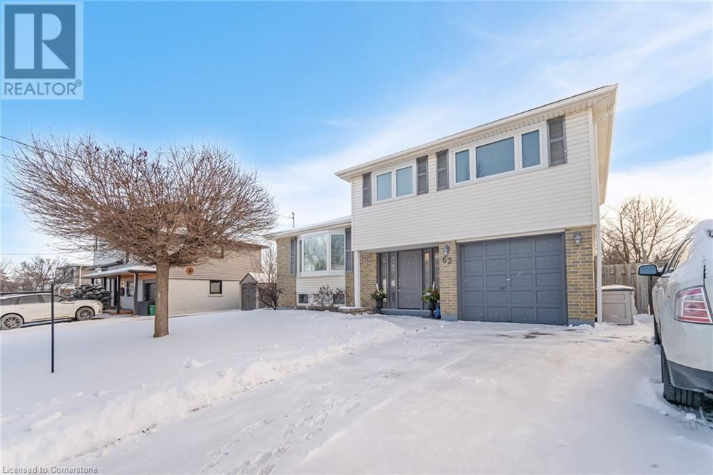 62 JOYCELYN Crescent Image 4