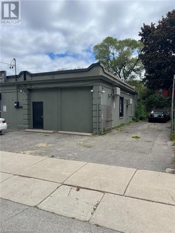 804 KING STREET EAST Image 33