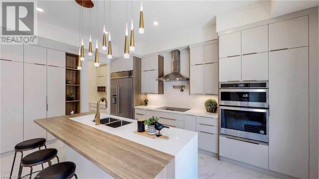 382 SOUTHCOTE ROAD Image 22
