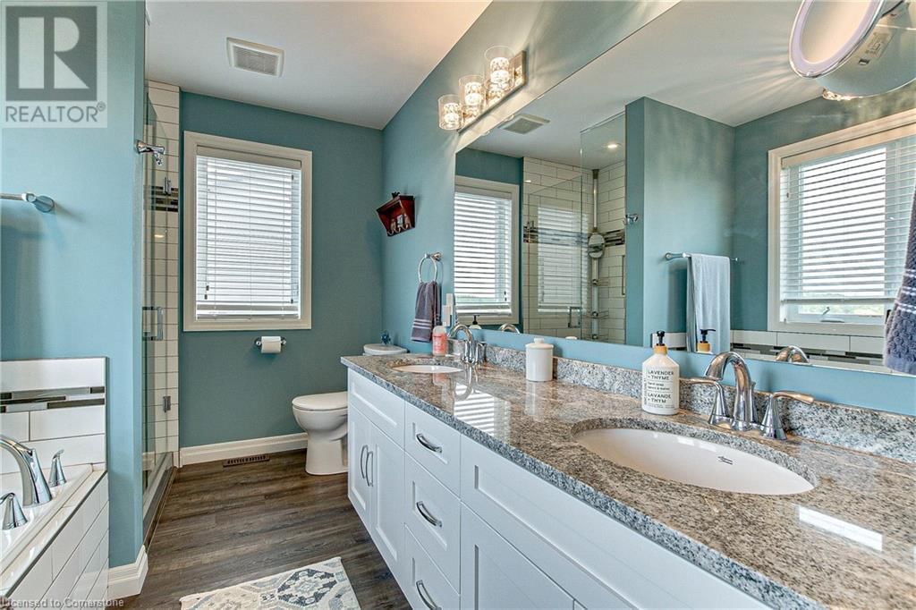587 HAWTHORNE PLACE Image 22