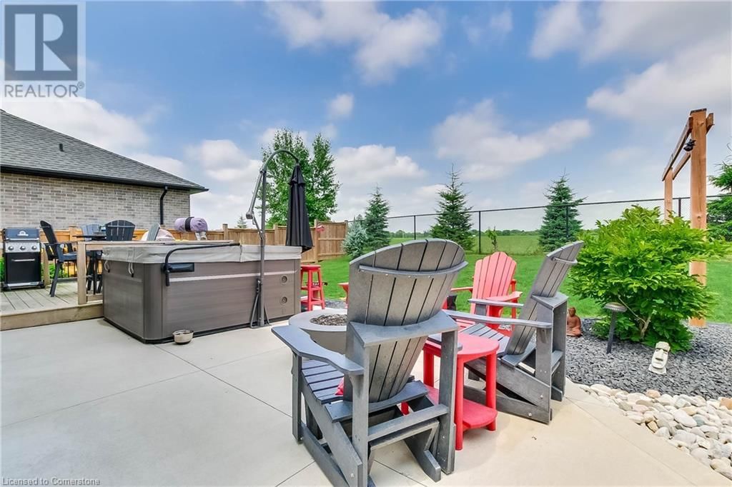 587 HAWTHORNE PLACE Image 27