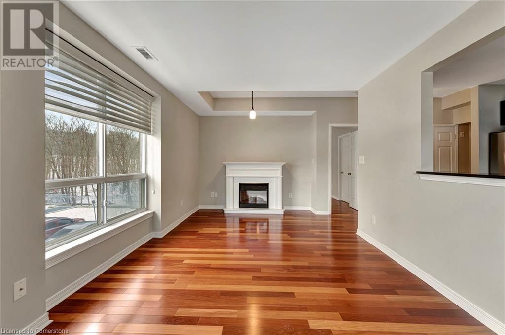 203 - 4000 CREEKSIDE DRIVE Image 7
