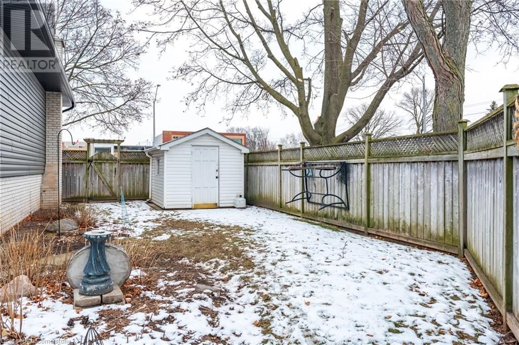 3237 WOODWARD Avenue Image 35