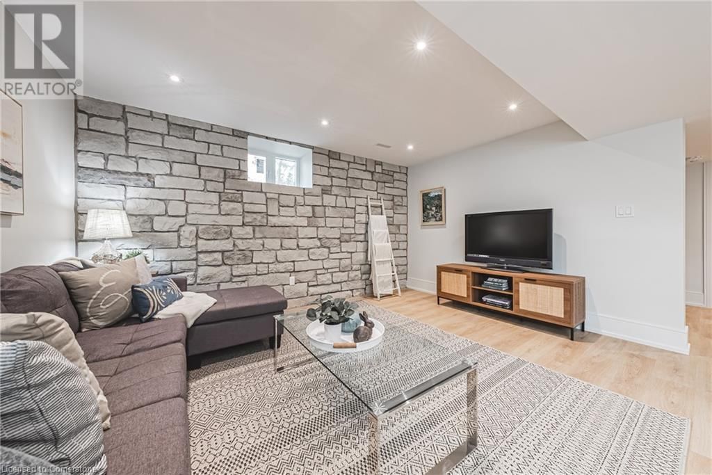 202 QUEEN STREET WEST Image 41