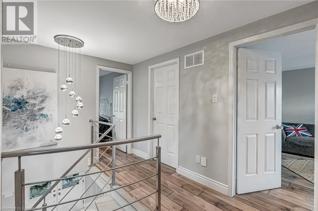 2218 VISTA DRIVE Image 12