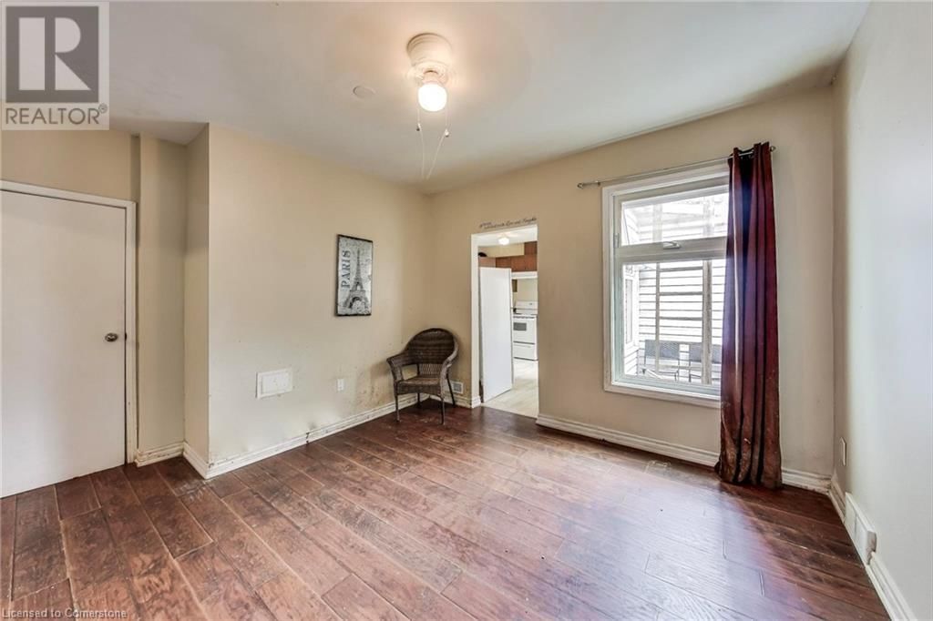 208 EAST AVENUE NORTH Image 4