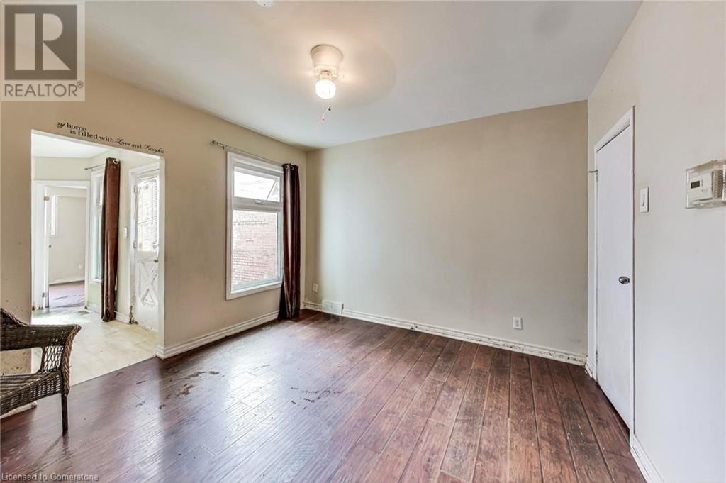 208 EAST AVENUE NORTH Image 5