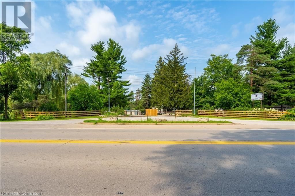 976 52 HIGHWAY NORTH Image 1
