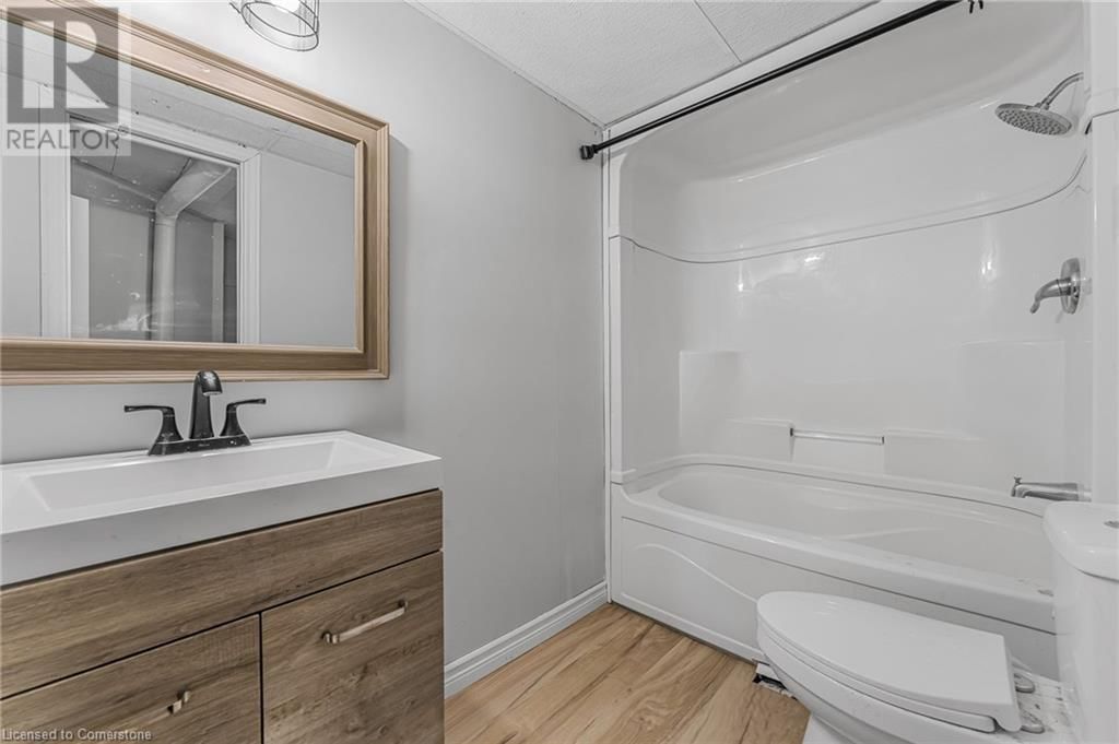 64067 WELLANDPORT ROAD Image 15