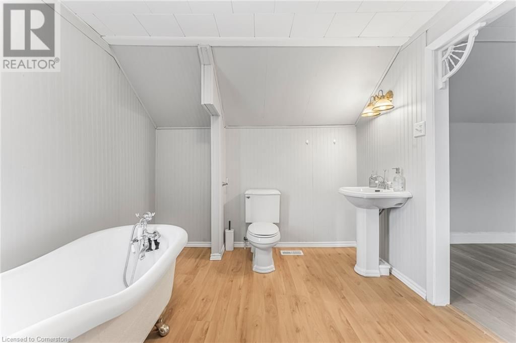 64067 WELLANDPORT ROAD Image 24