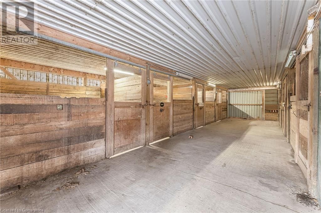 64067 WELLANDPORT ROAD Image 33