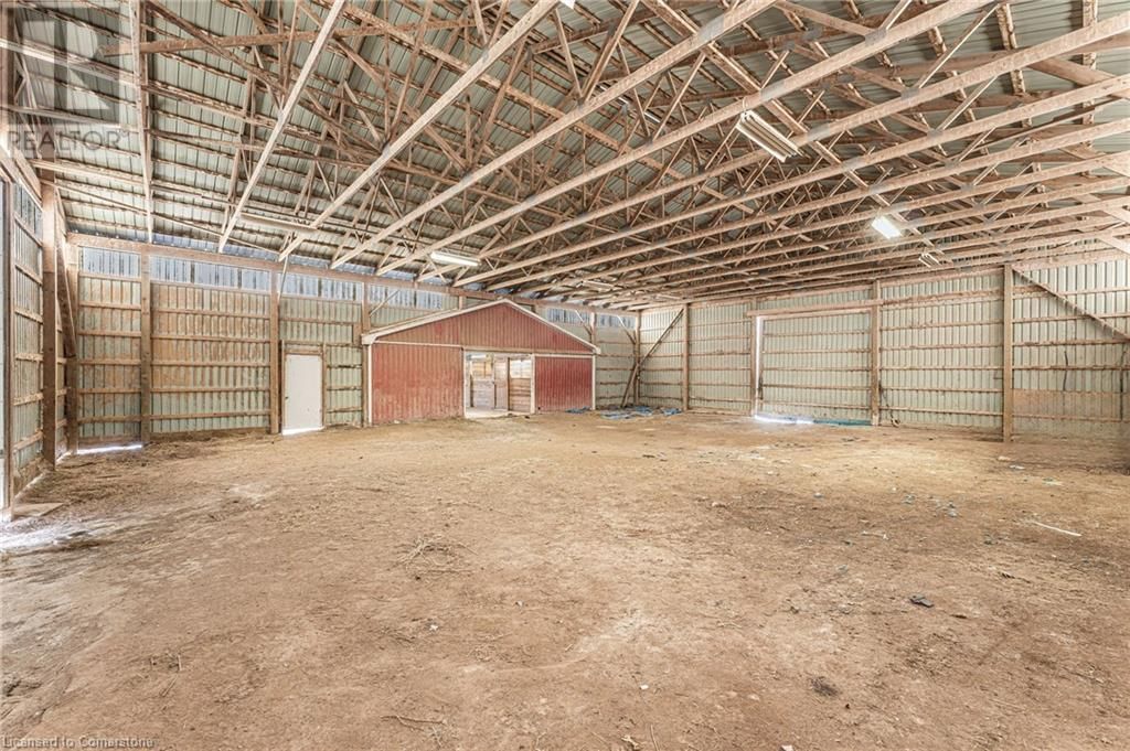 64067 WELLANDPORT ROAD Image 39