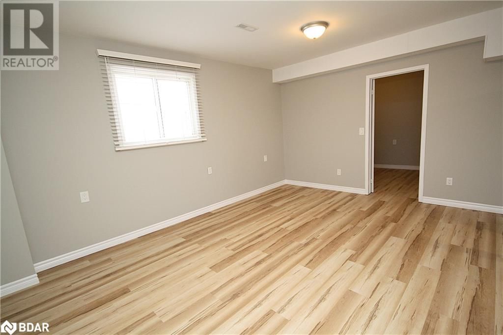 36 PORRITT STREET Image 14