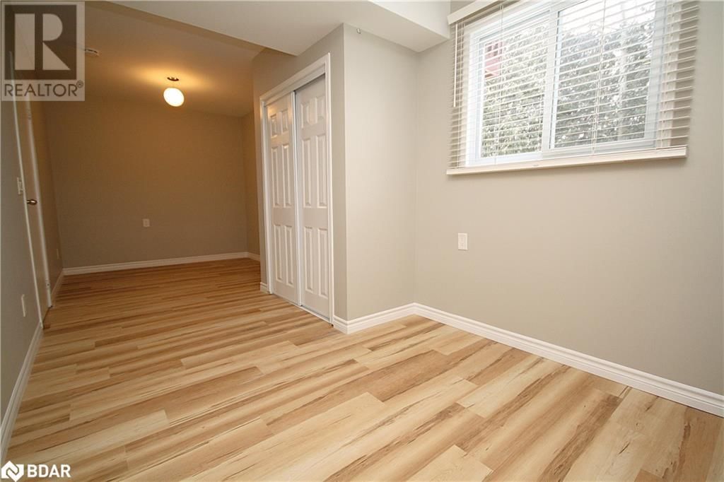 36 PORRITT STREET Image 18