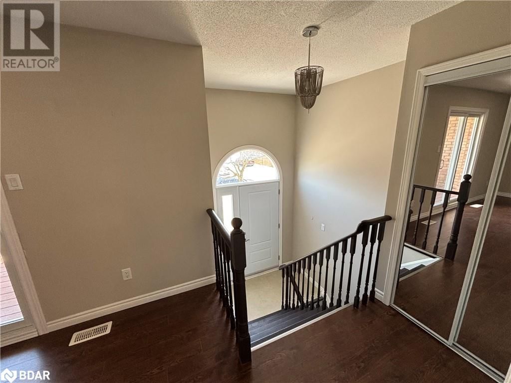 36 PORRITT STREET Image 4