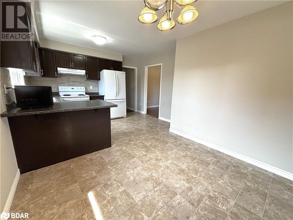 36 PORRITT STREET Image 7