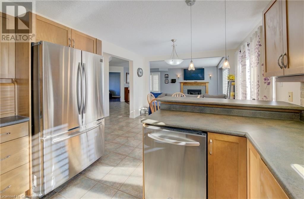 37 GREY OAK DRIVE Image 15