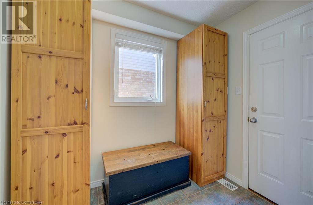 37 GREY OAK DRIVE Image 19